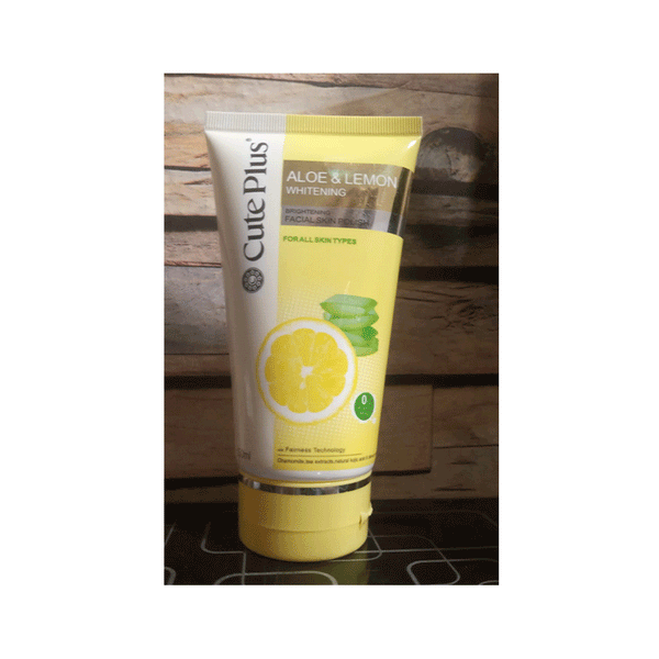 Cute Plus Aloe & Lemon Whitening Brightening Facial Skin Polish
