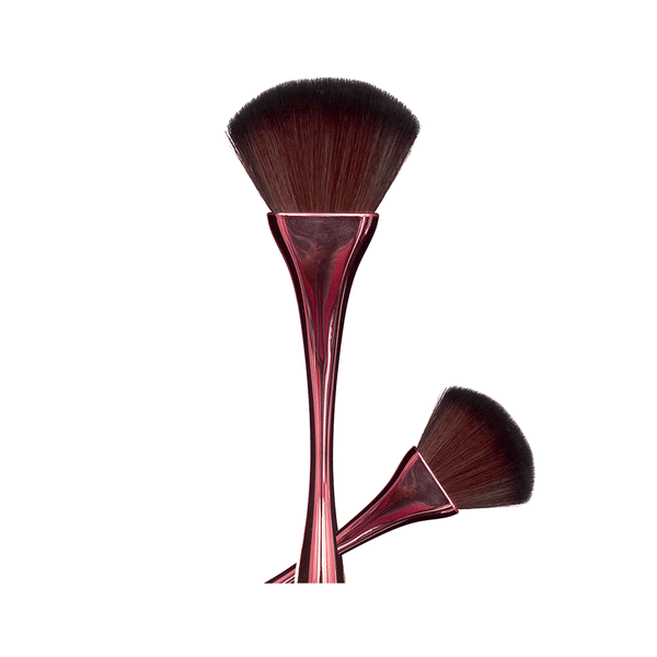 Sweet Face Fan Brush